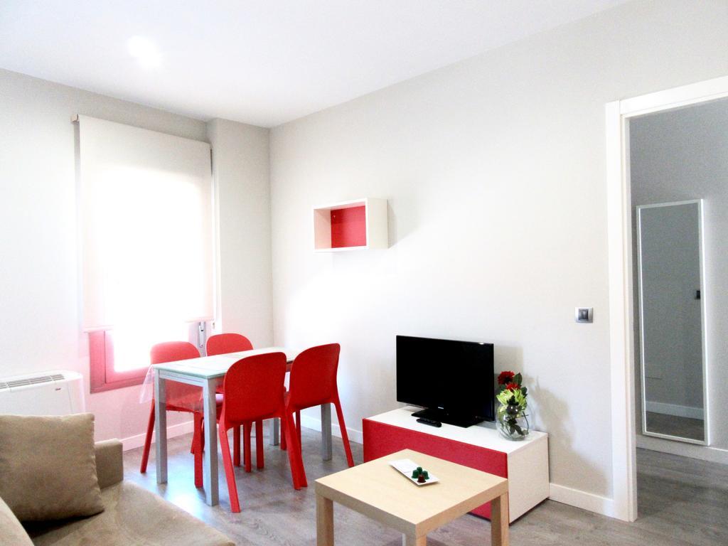 Apartamentos Eleden Toledo Buitenkant foto